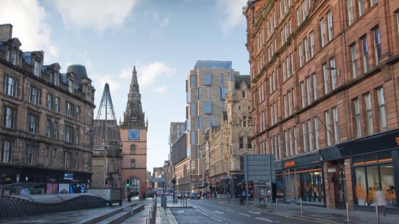 Travel in Style: Must-Visit Fashion Hotspots in Glasgow