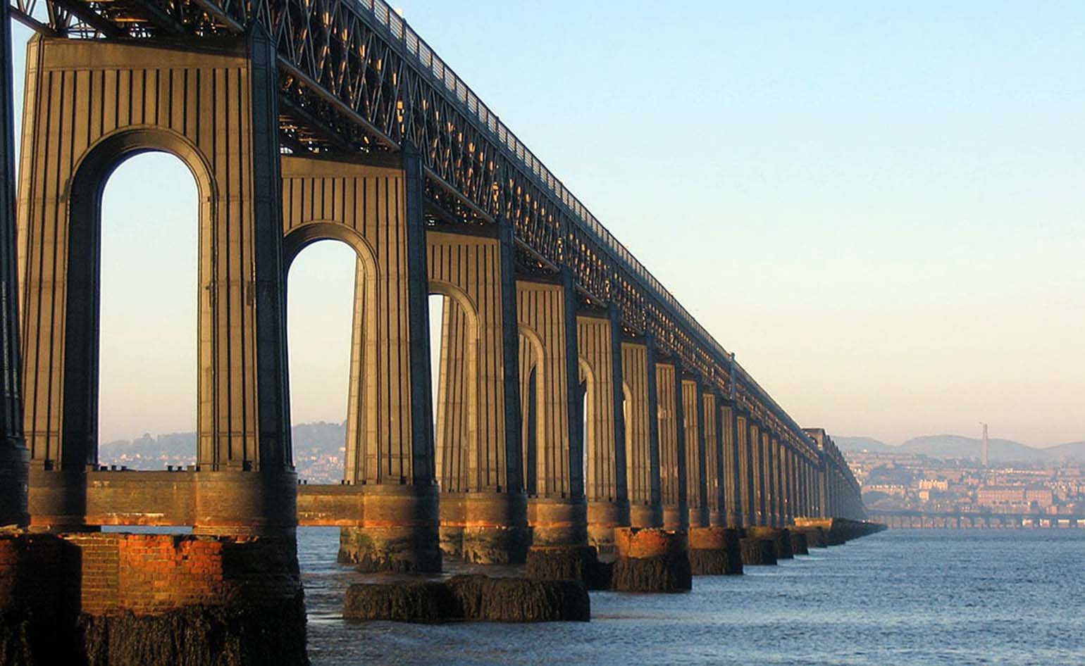 Dundee Must-See Destinations: Where Photography, Relaxation, and Adventure Meet